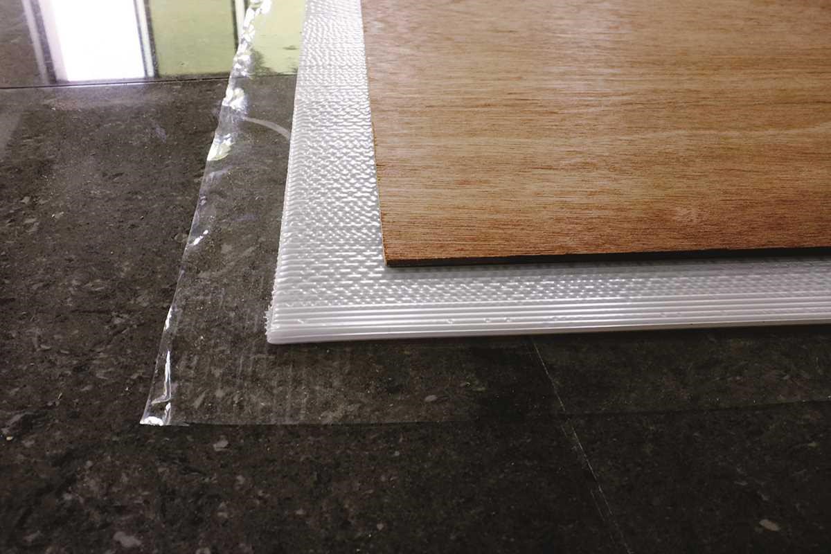 保護工程是裝修工程的第一步，在所有施工工程進行前，